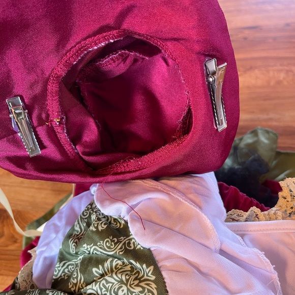 Halloween costume: women’s costume skirt and blouse with a clip-on hat. Size L - Picture 7 of 7